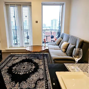 https://cozzy-stay.cambridgehotelsuk.com